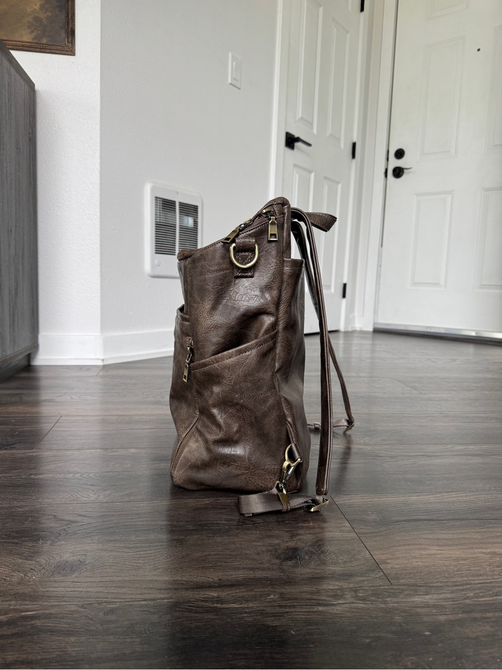 Azaria Vintage Brown Leather Diaper Backpack - Picture 4 of 6